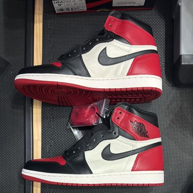 Nike Air Jordan 1 Retro High OG "Bred Toe"
