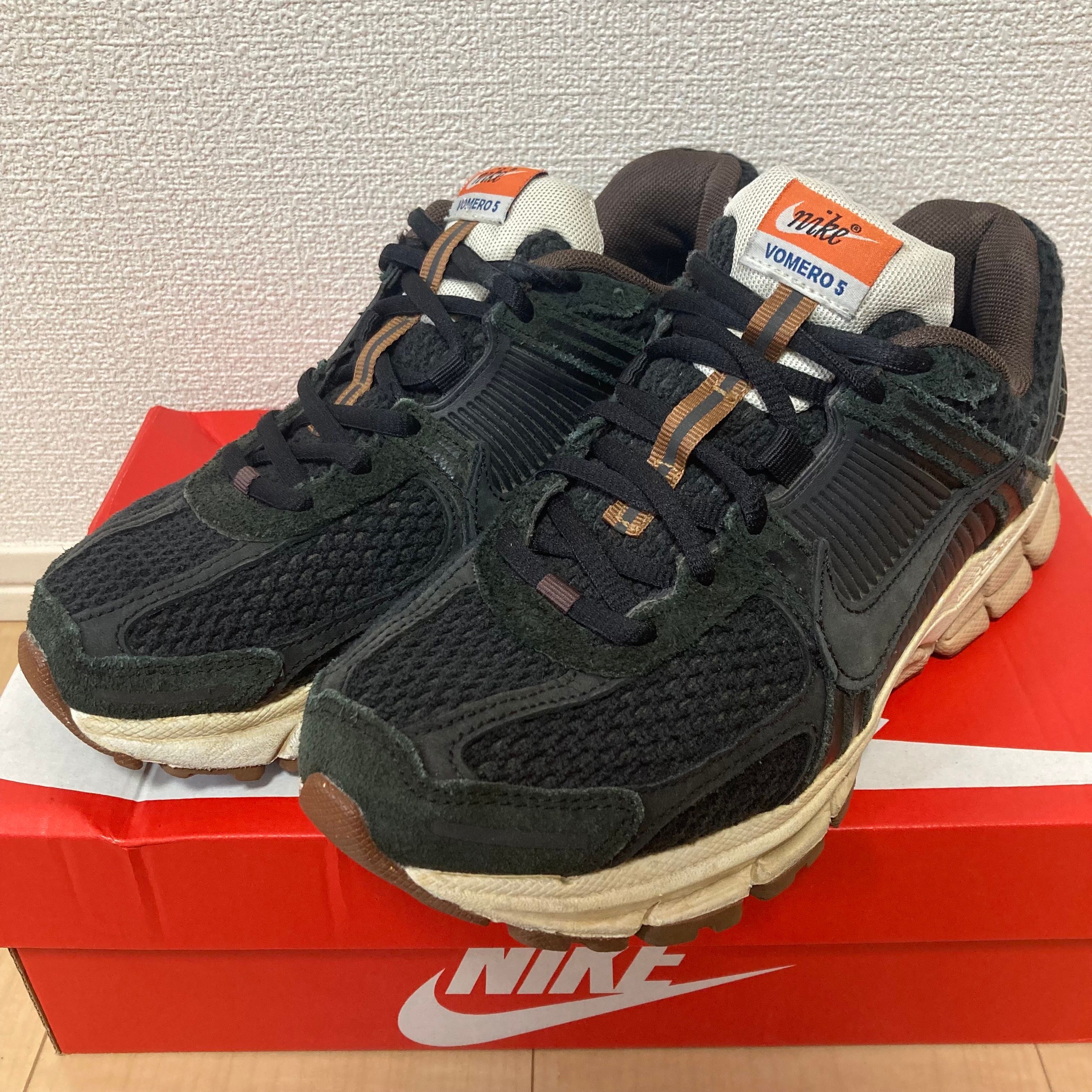 Nike Women's Zoom Vomero 5 Running Rabbit "Black"