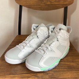 Nike WMNS Air Jordan 6