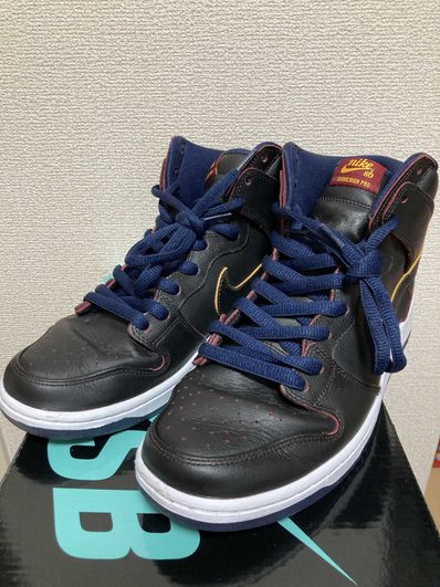 NBA × Nike SB Dunk High "Cleveland Cavaliers"