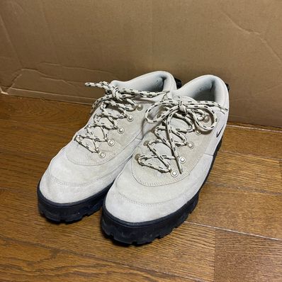 Nike WMNS Lahar Low