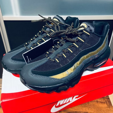 Nike Air Max 95 "Black/Metallic Gold"