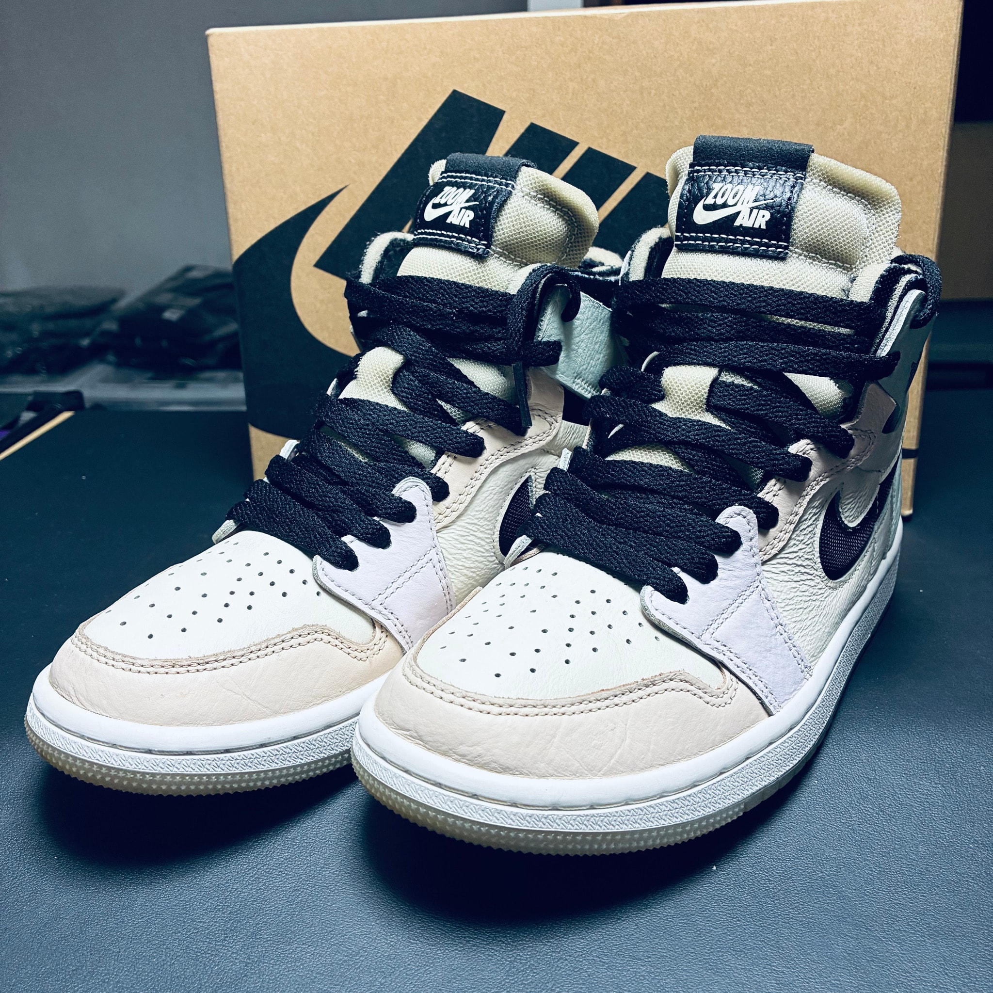Nike Women's Air Jordan 1 High Zoom Air Comfort "Easter"