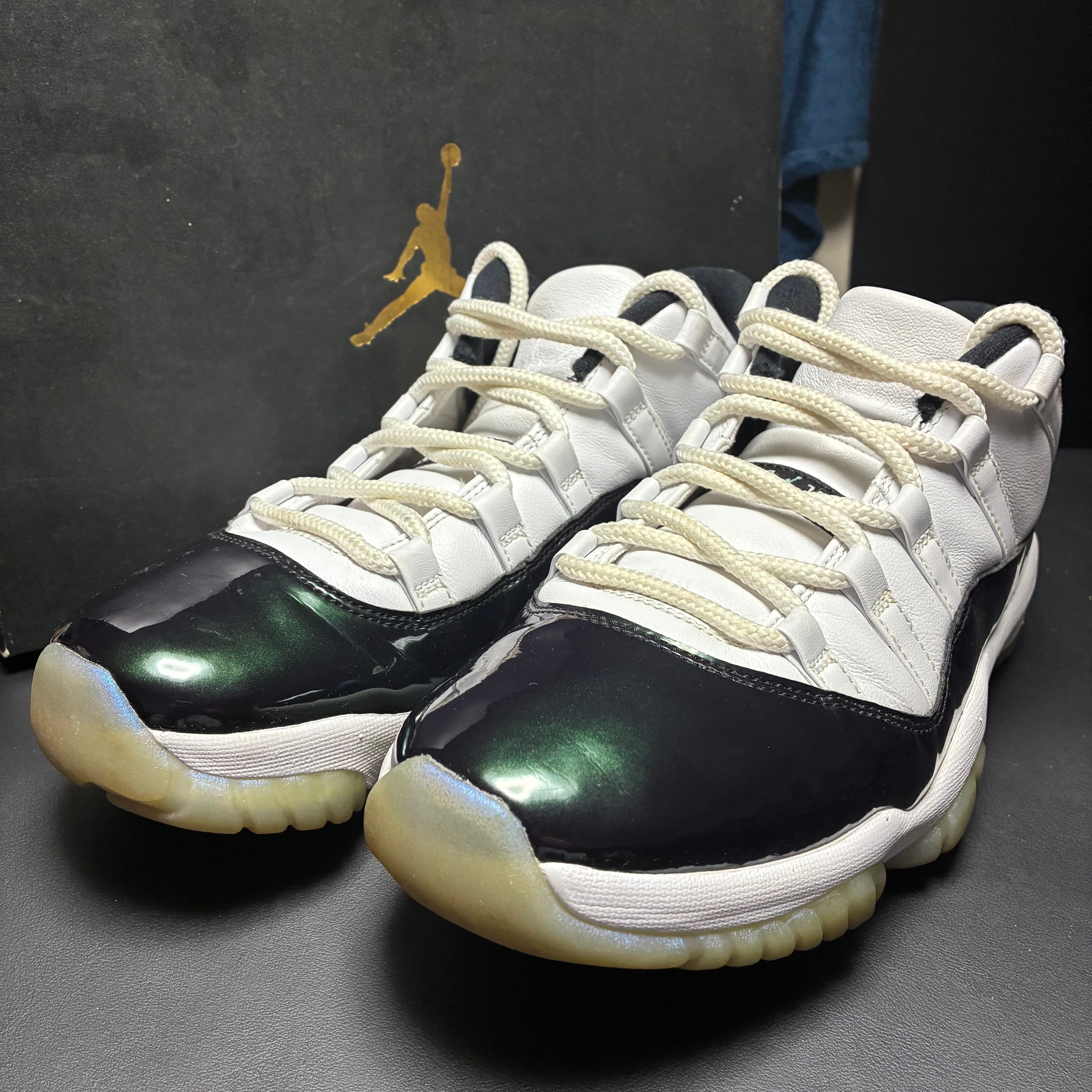 NIKE AIR JORDAN 11 LOW EASTER