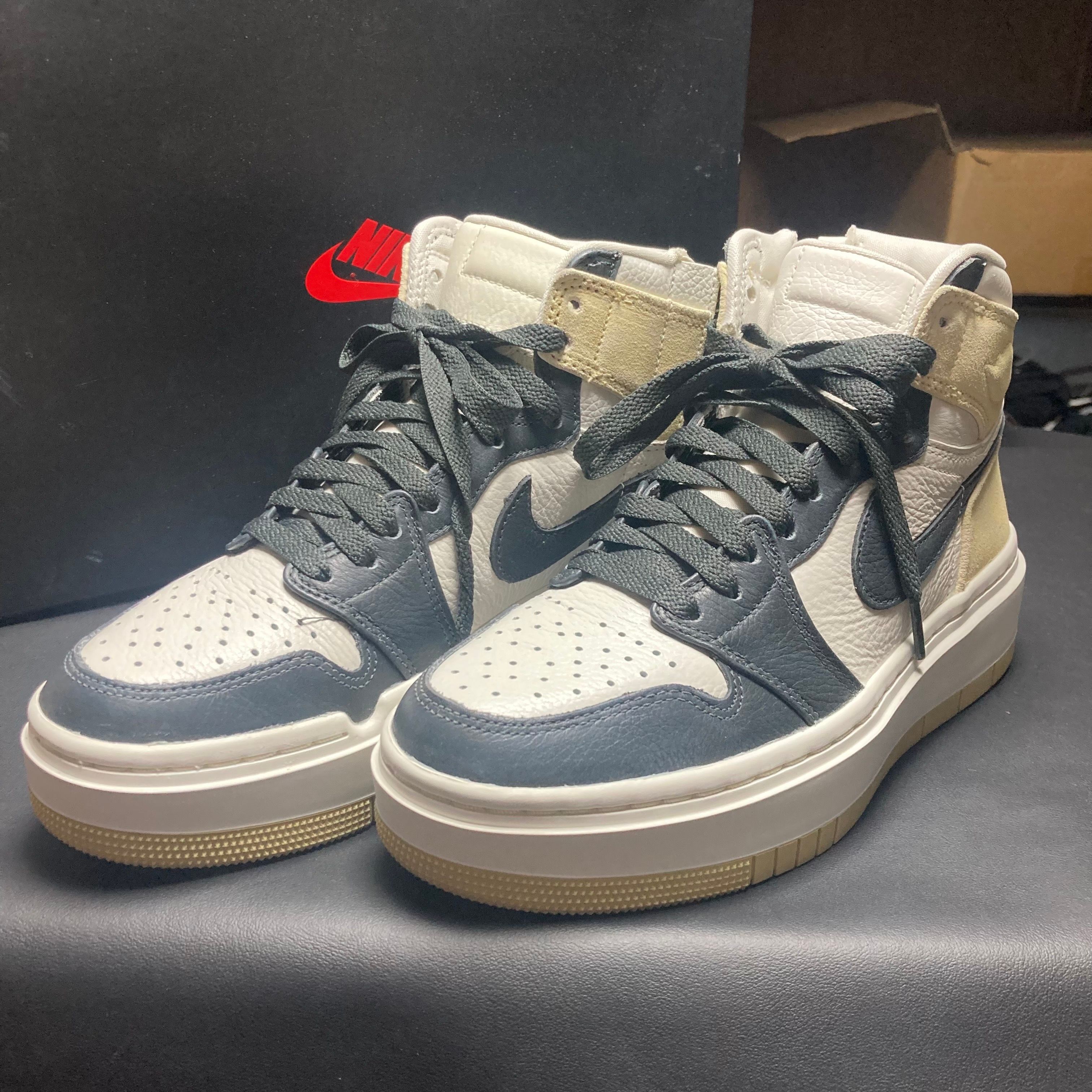 Nike Women's Air Jordan 1 High SE Elevate "Team Gold"