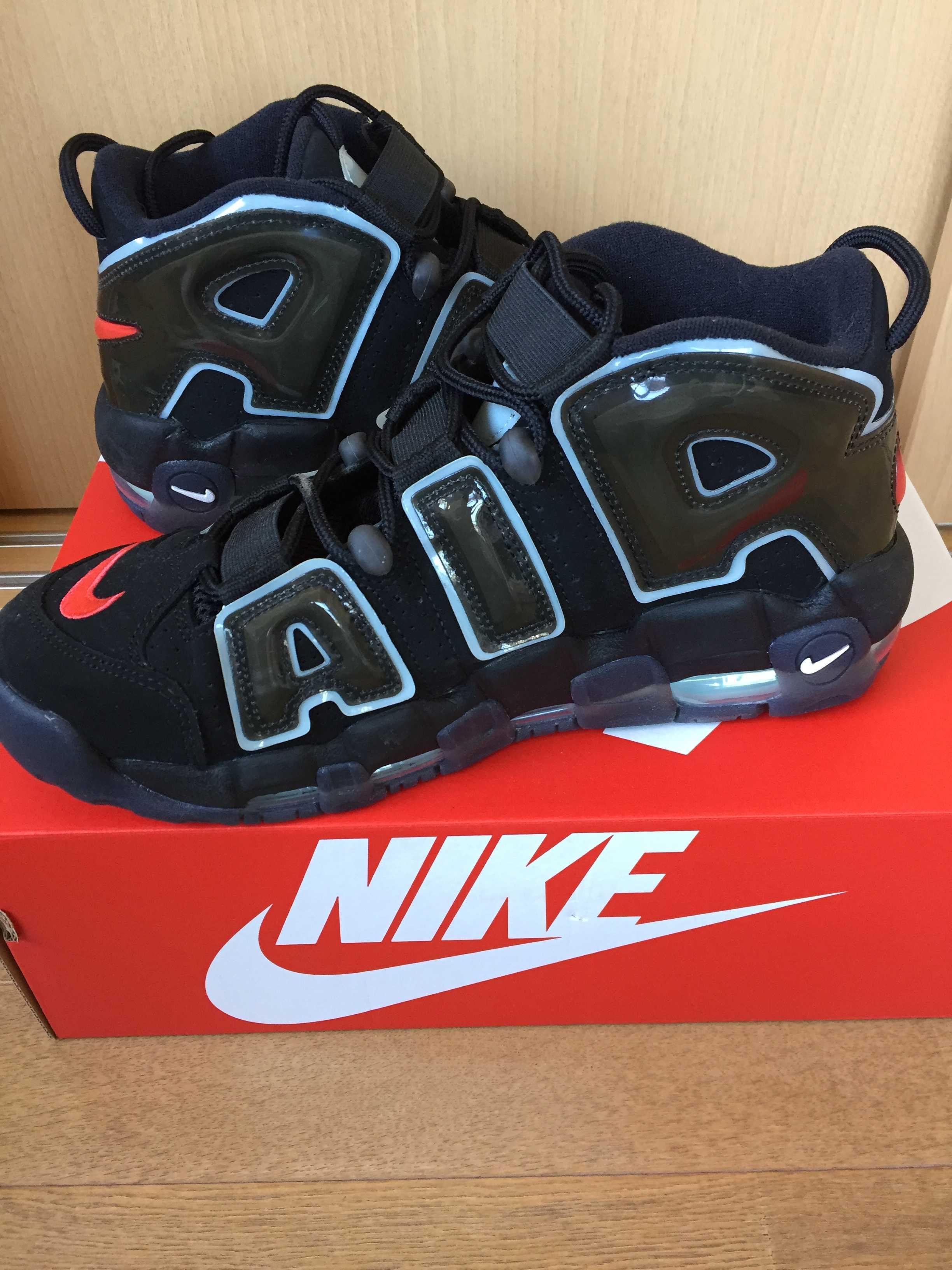 Nike Air More Uptempo "Made You Look"