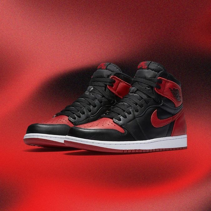 Nike Air Jordan 1 Retro High OG "Bred/Banned"