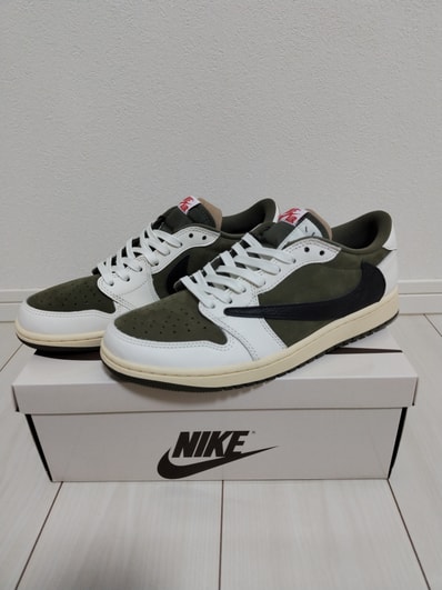 Travis Scott × Nike Air Jordan 1 Low OG SP "Reverse Olive"