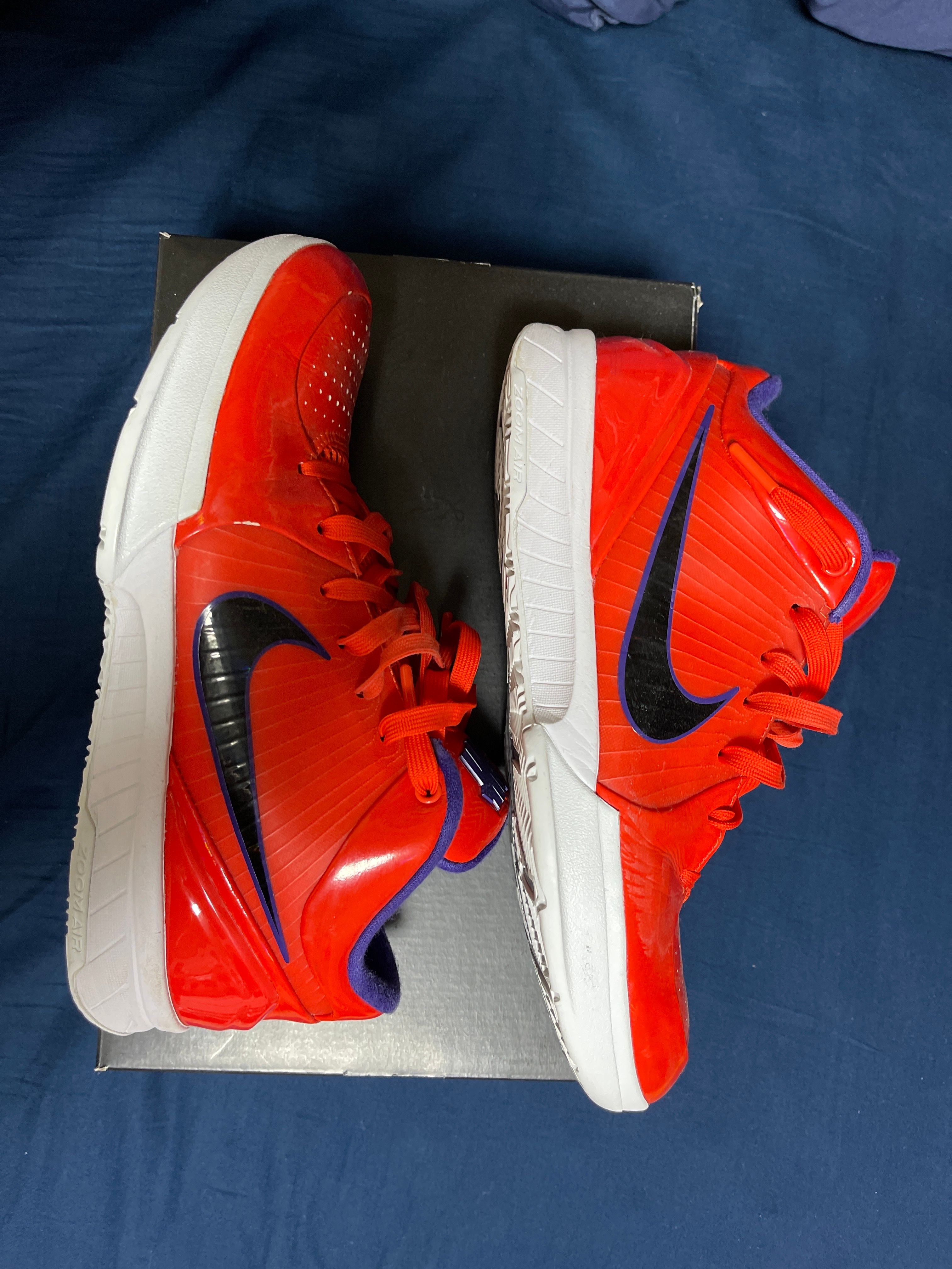 UNDEFEATED × Nike Kobe 4 Protro "Team Orange"