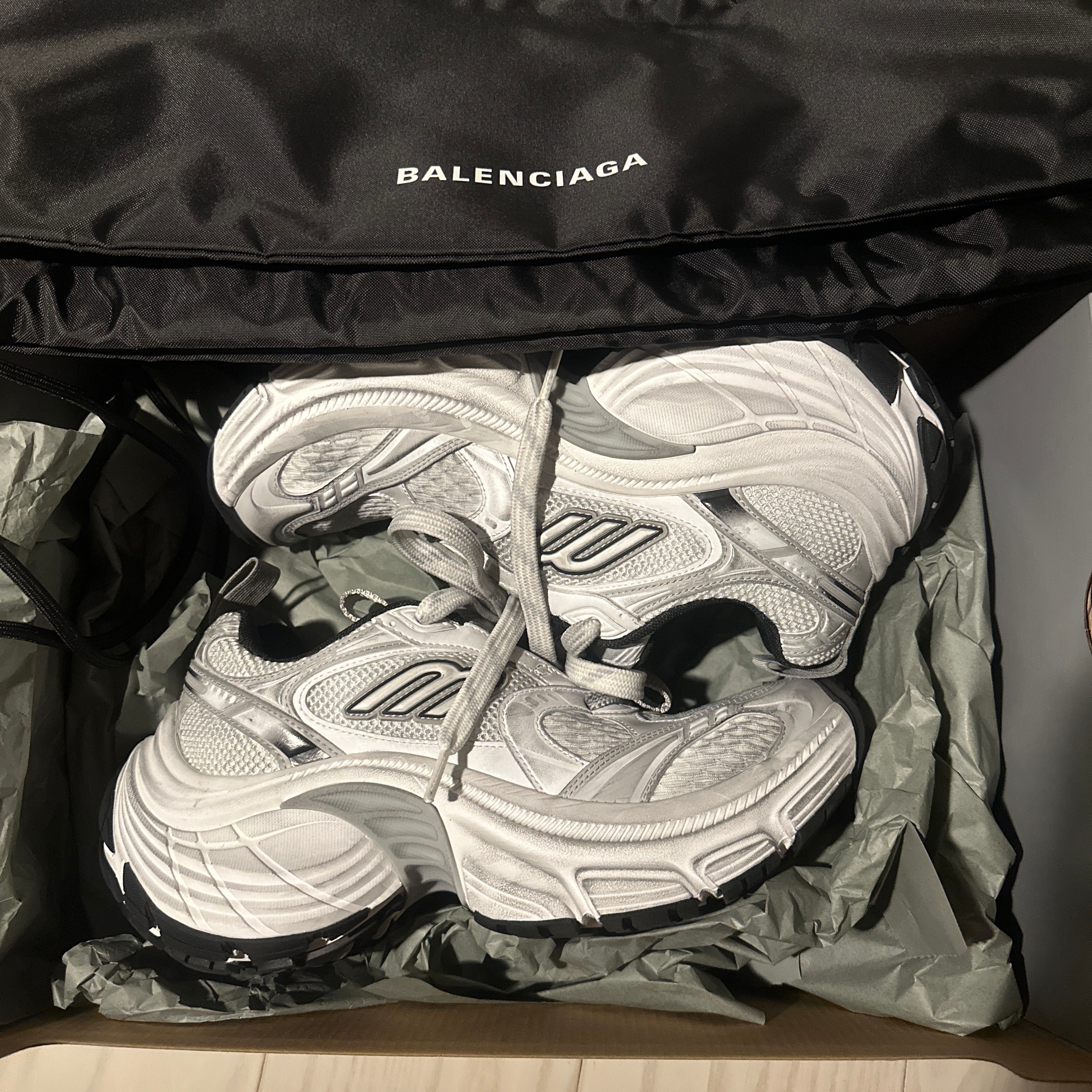 BALENCIAGA 10XL Sneaker "White/Black/Gris/Silver"