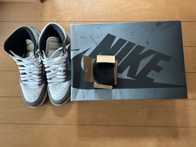 Nike Air Jordan 1 Retro High OG "Black and Smoke Grey"