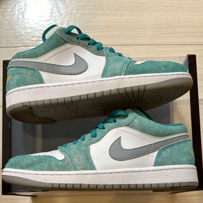 Nike Air Jordan 1 Low SE "New Emerald"