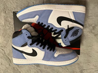Nike Air Jordan 1 High OG "University Blue"