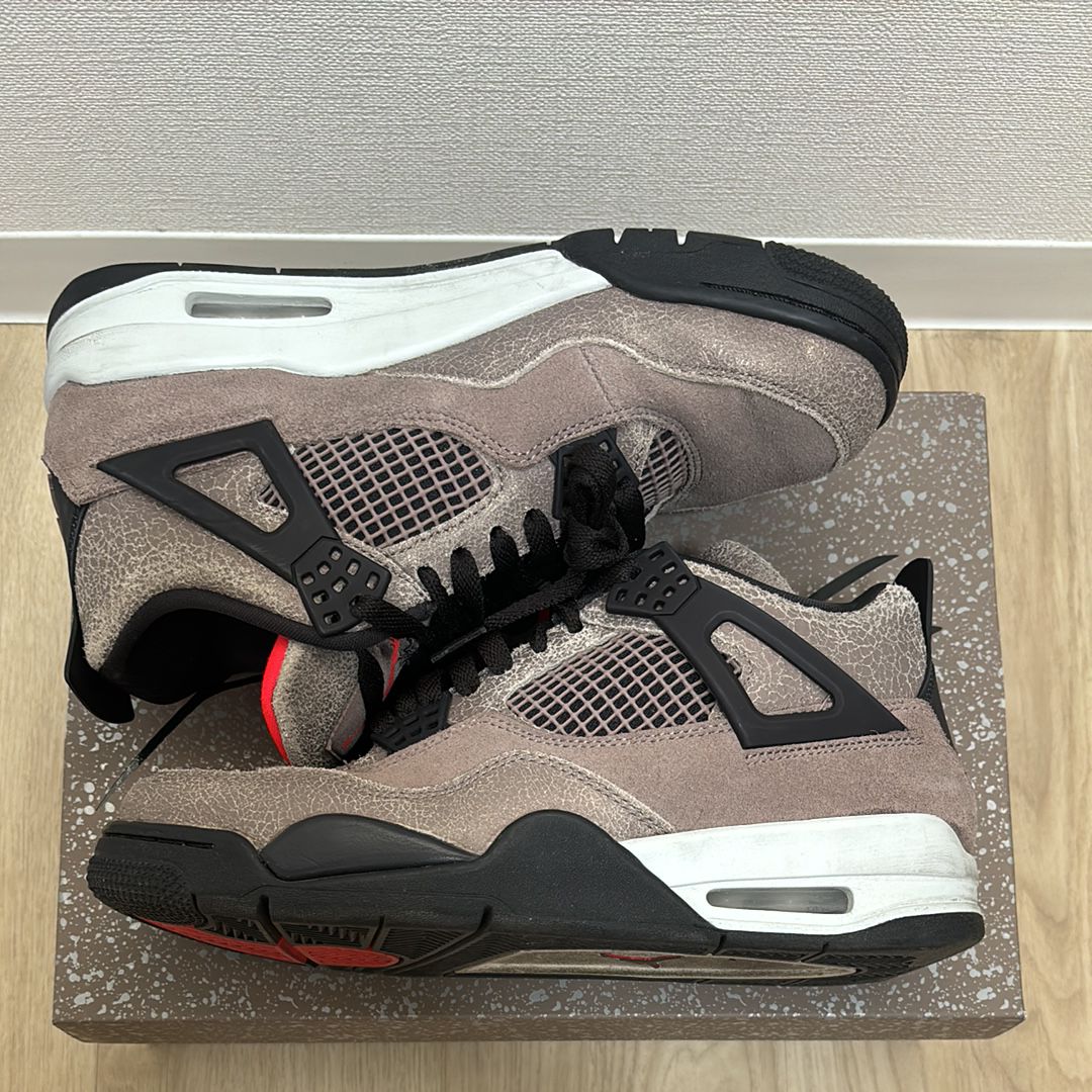 Nike Air Jordan 4 "Taupe Haze"