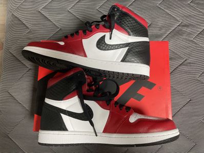 Nike Women's Air Jordan 1 High OG "Satin Red"