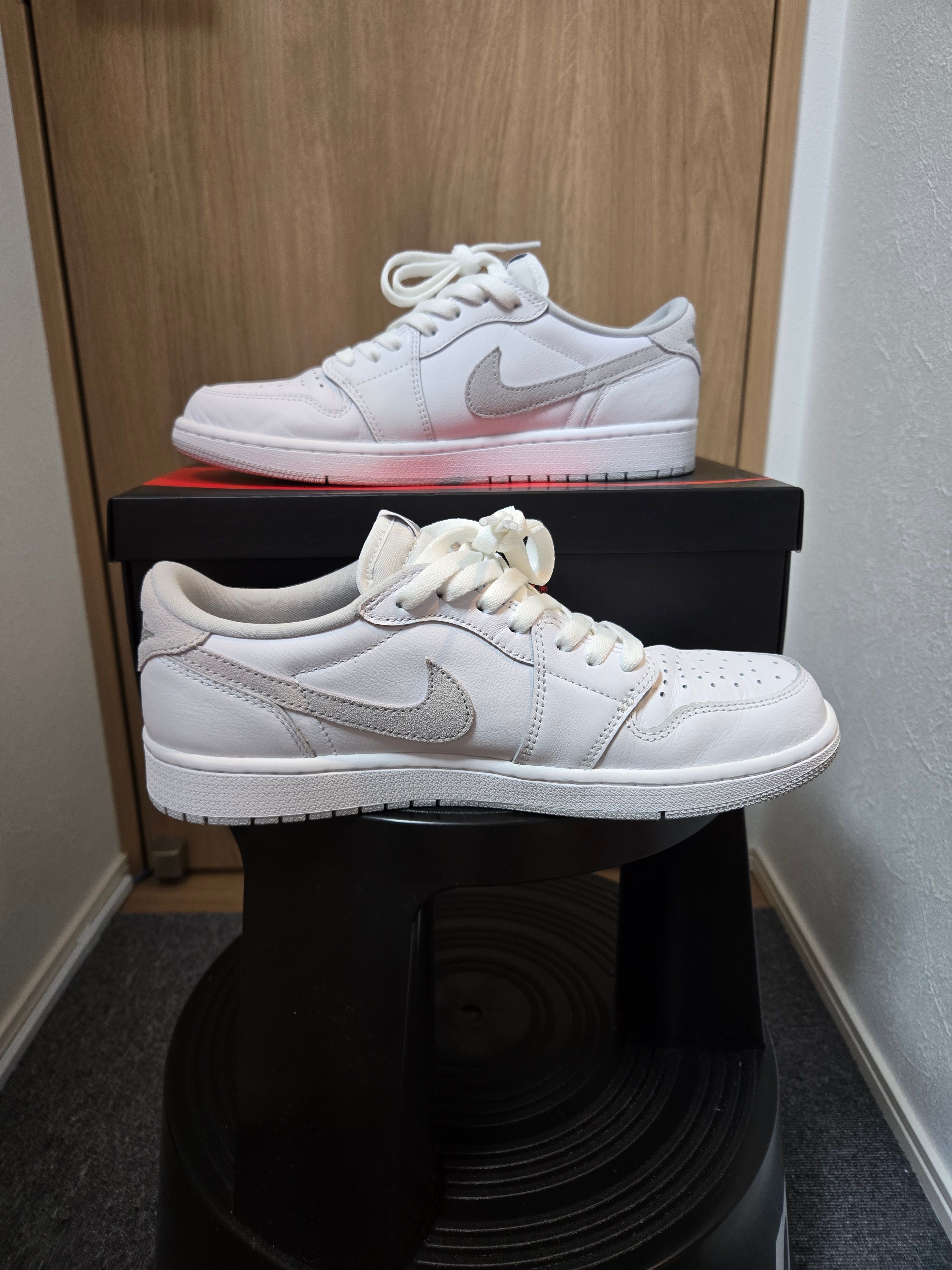 Nike Air Jordan 1 Low OG "Neutral Grey"