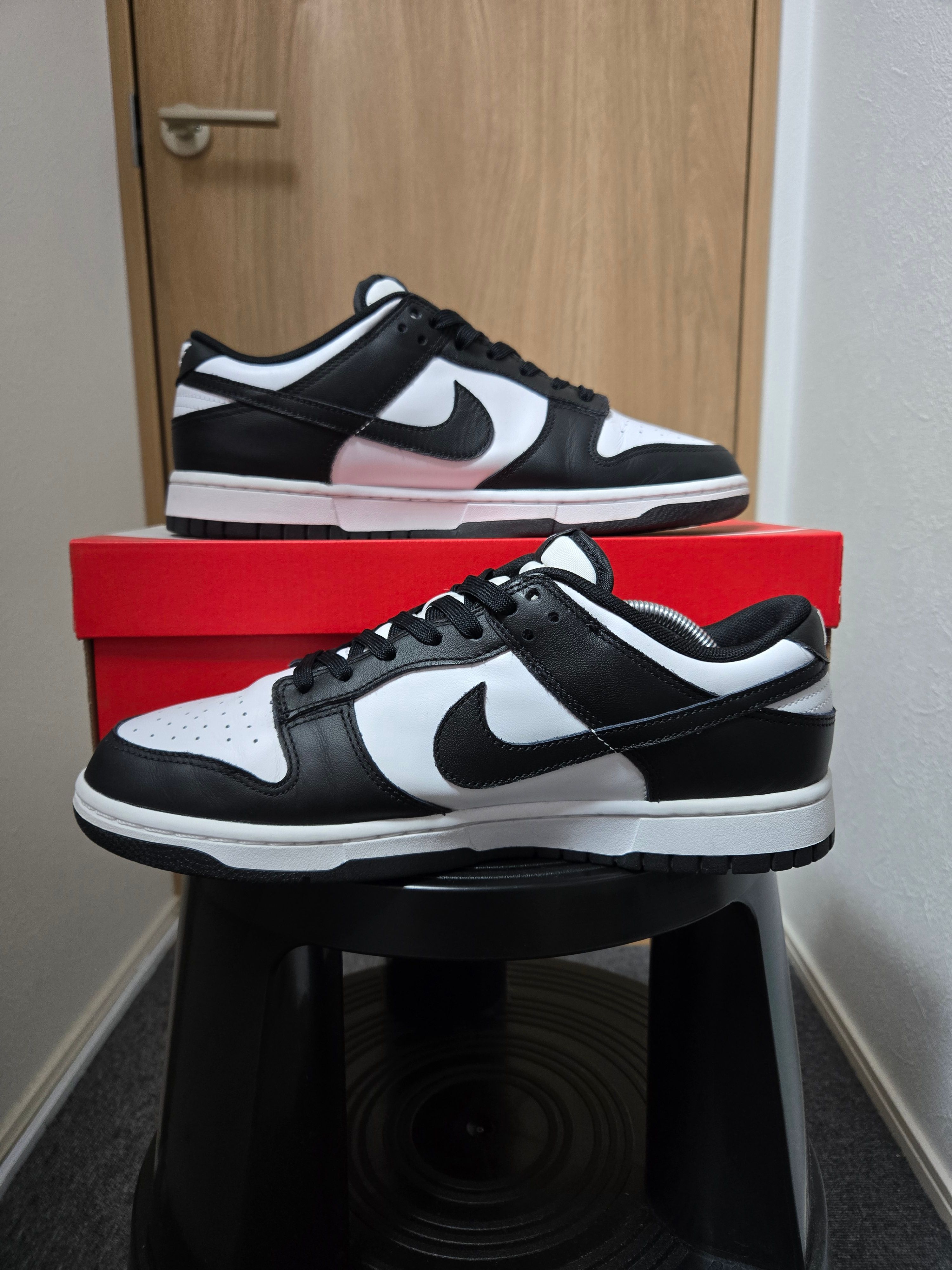 Nike Dunk Low Retro "Panda/White/Black"