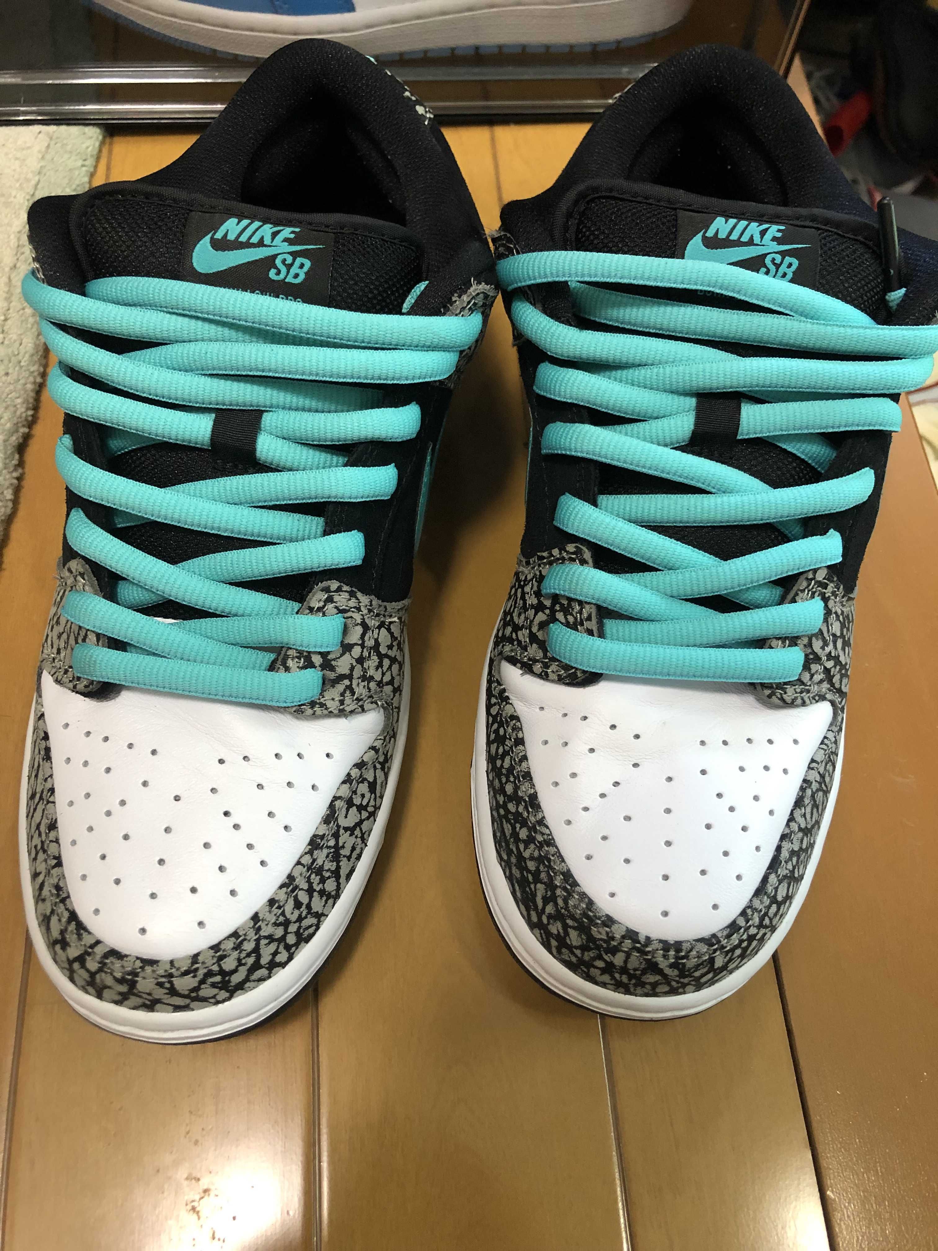 Nike SB Dunk Low "Elephant/Safari"