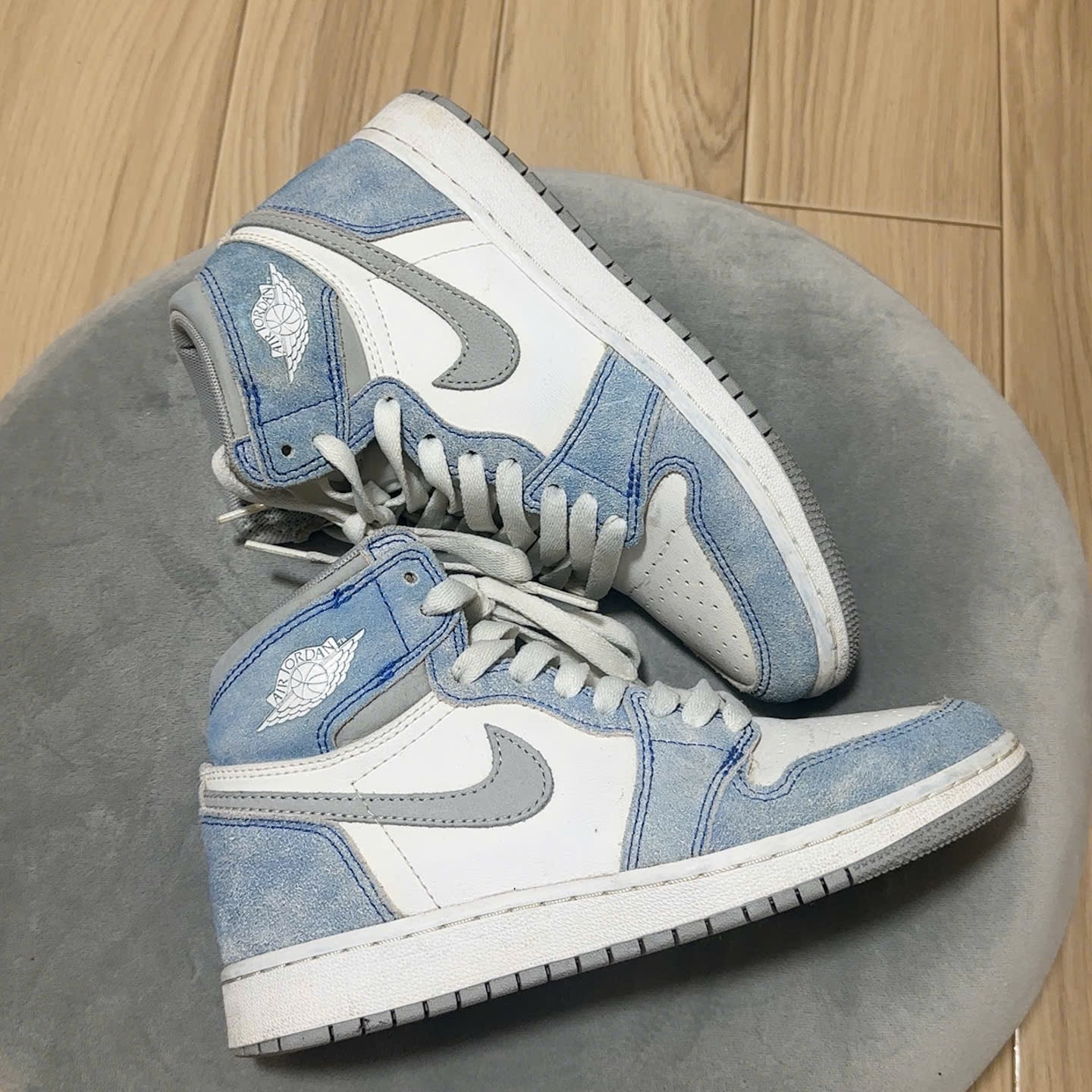 Nike Air Jordan 1 High OG "Hyper Royal"