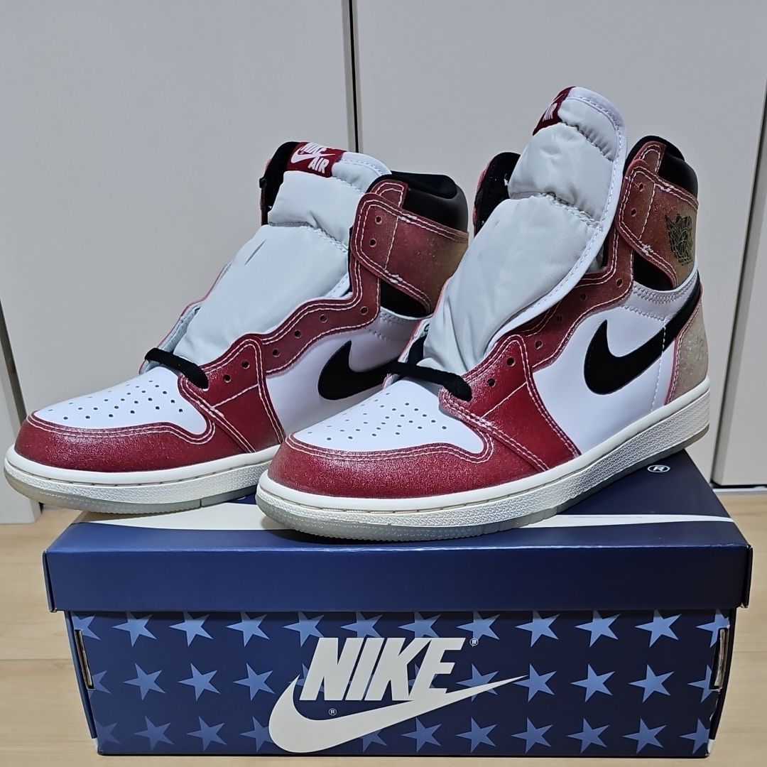 Trophy Room × Nike Air Jordan 1 Retro High "Chicago" (Friends and Family) (Blue Laces)