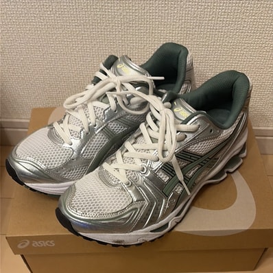 Asics Gel-Kayano 14 "Silver Green"