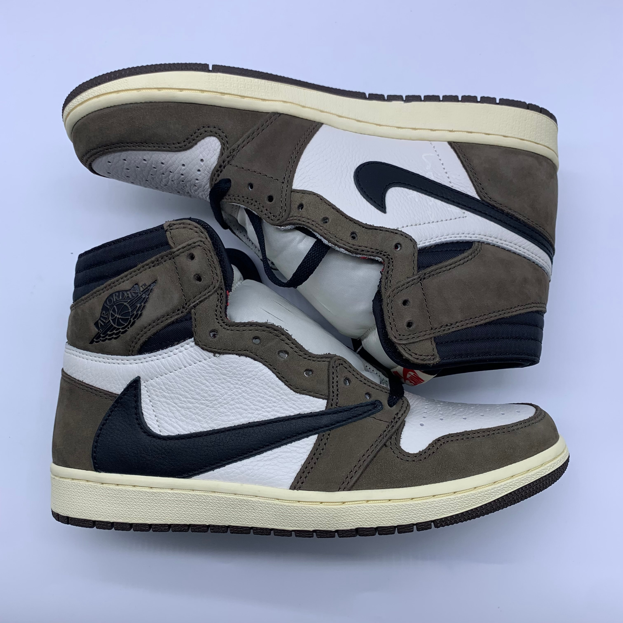 Travis Scott × Nike Air Jordan 1 Retro High OG TS SP "Sail/Dark Mocha"