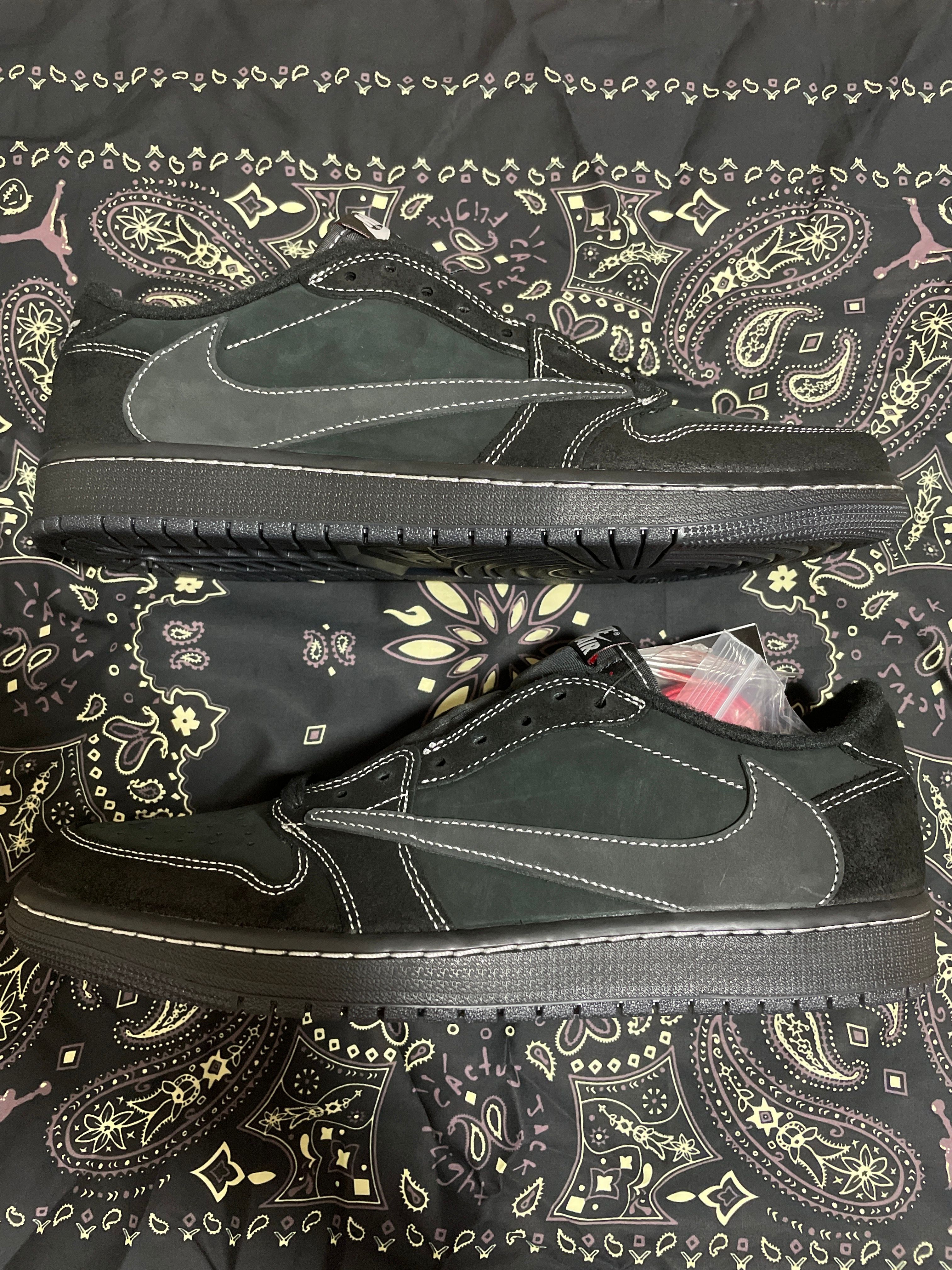 Travis Scott × Nike Air Jordan 1 Low OG SP "Black Phantom"
