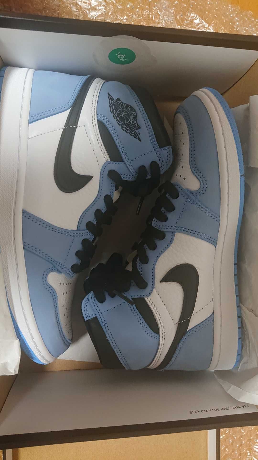 Nike Air Jordan 1 High OG "University Blue"