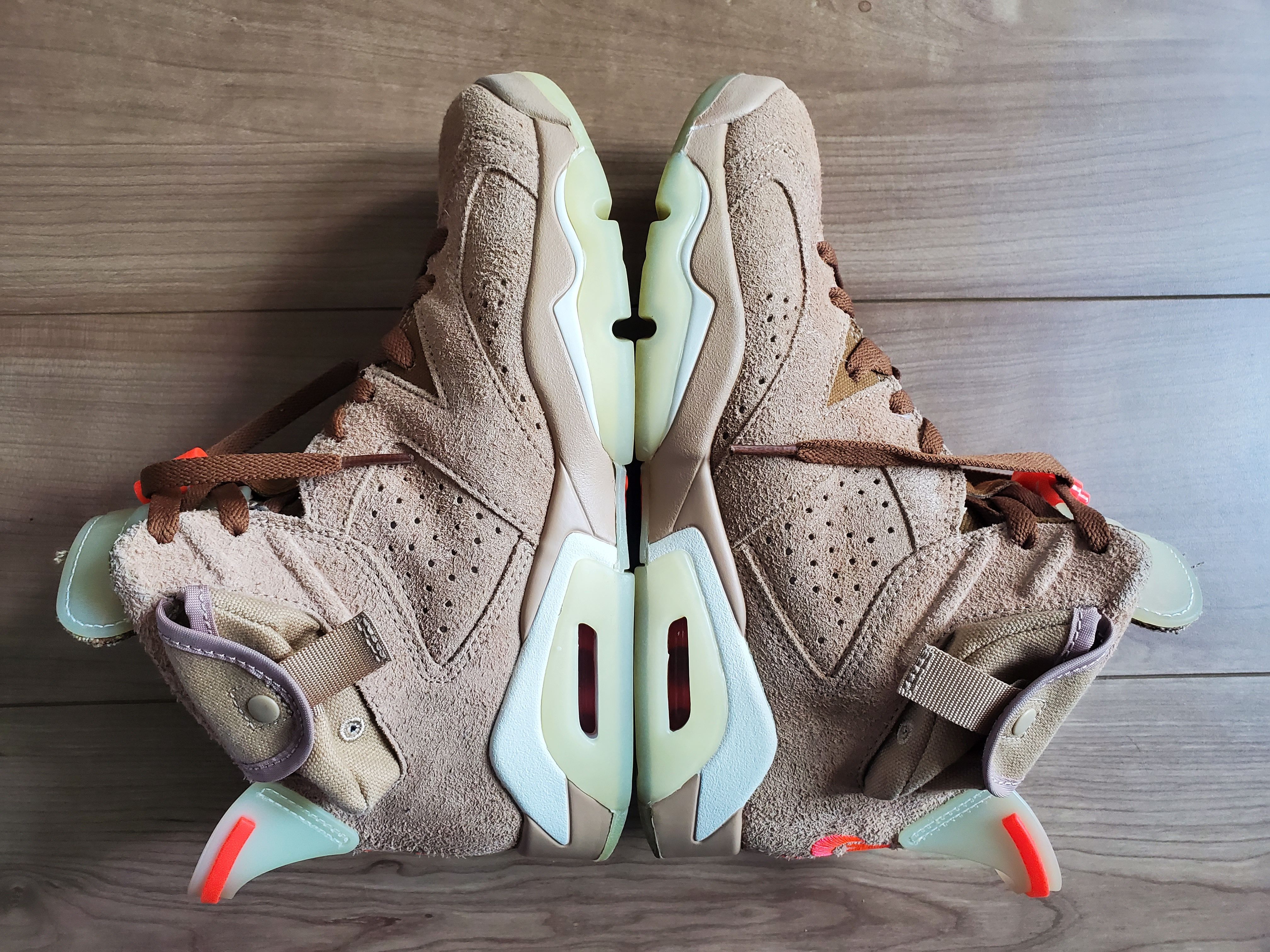 Travis Scott × Nike Air Jordan 6 "British Khaki"