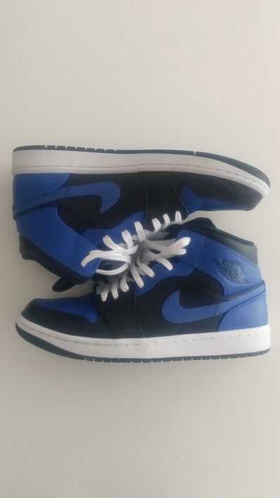 Nike Air Jordan 1 Mid "Hyper Royal"