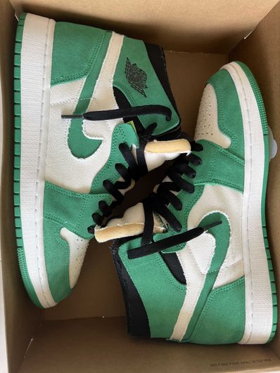 Nike Air Jordan 1 High Zoom Air Comfort "Lucky Bull"