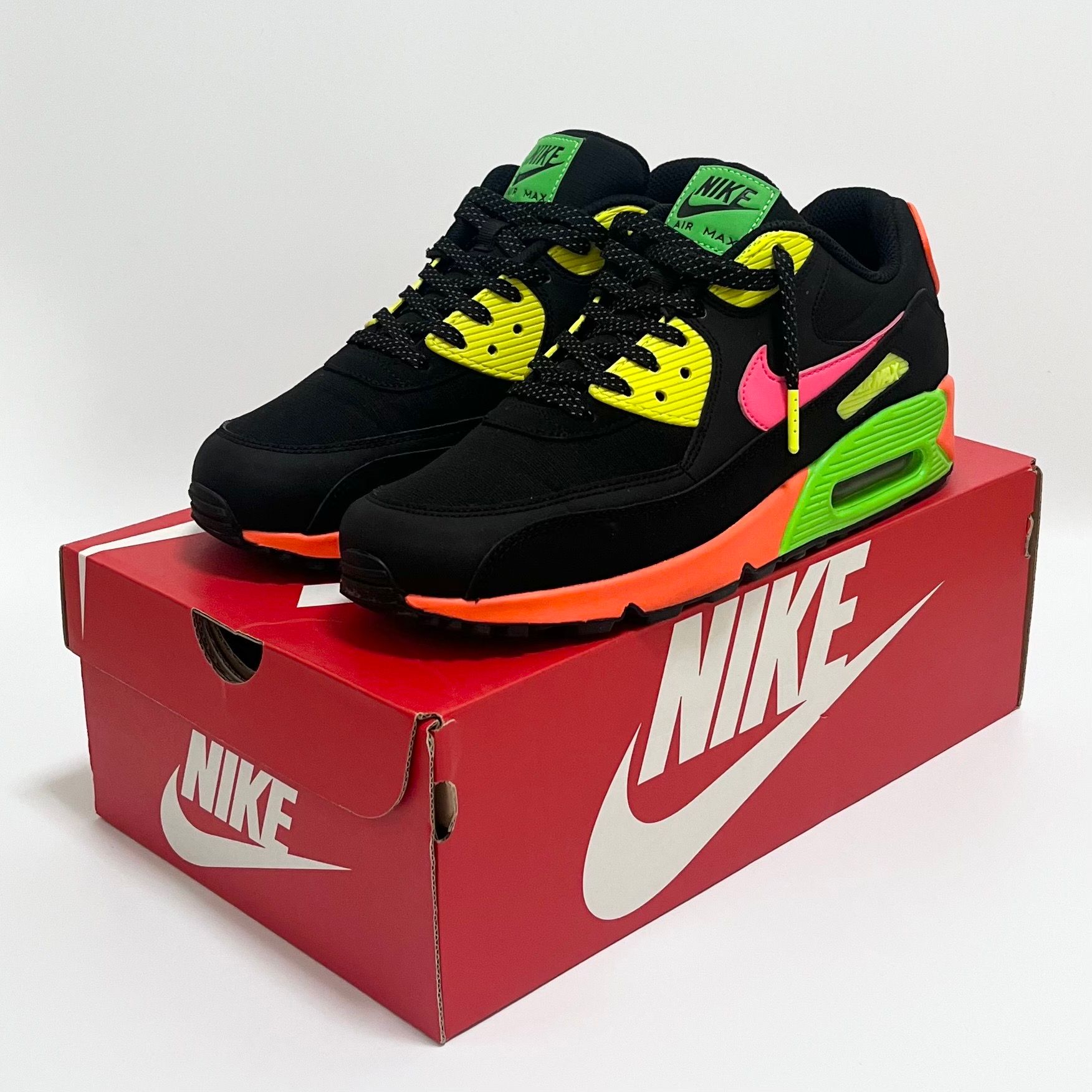 NIKE AIR MAX 90 "TOKYO NEON"