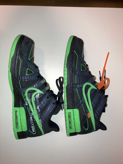 Off-White × Nike Air Rubber Dunk "Black/Green Strike"