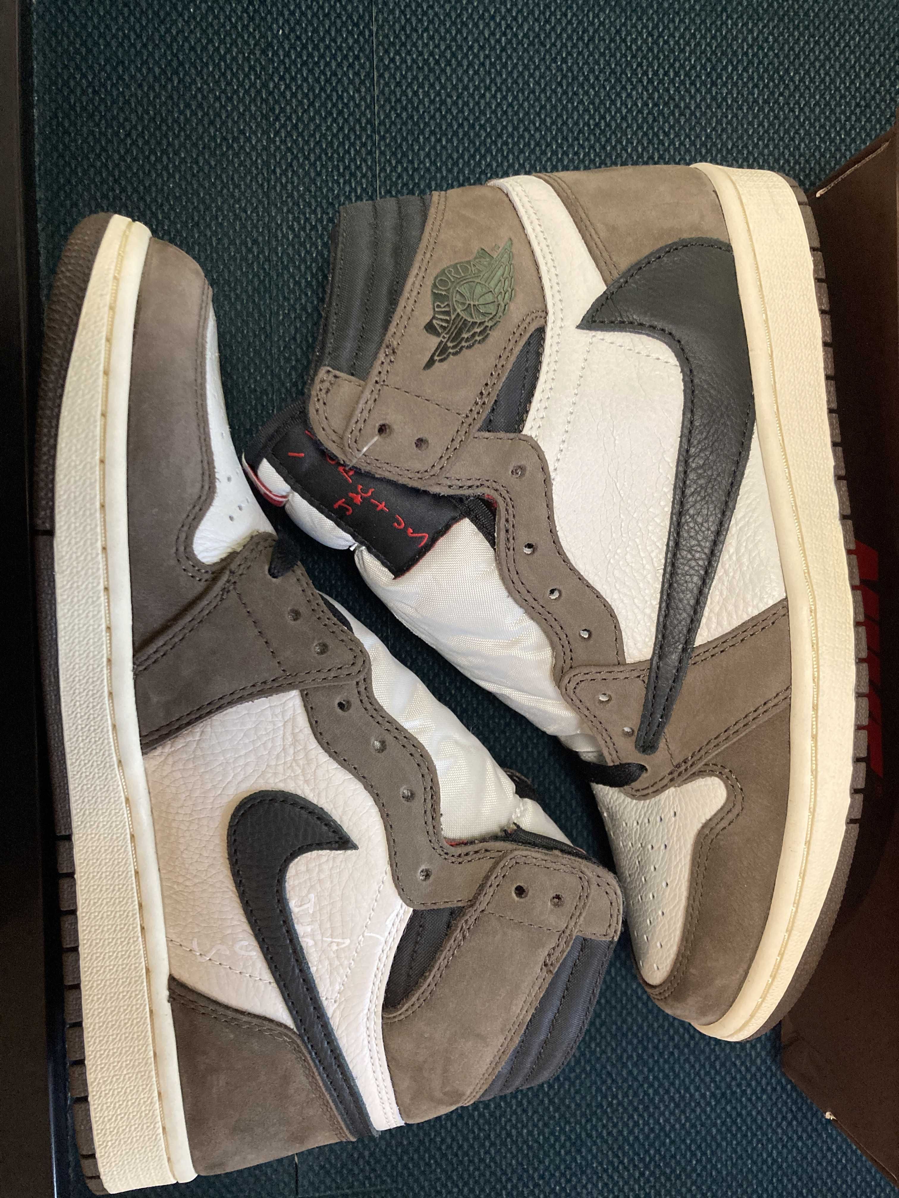 Travis Scott × Nike Air Jordan 1 Retro High OG TS SP "Sail/Dark Mocha"