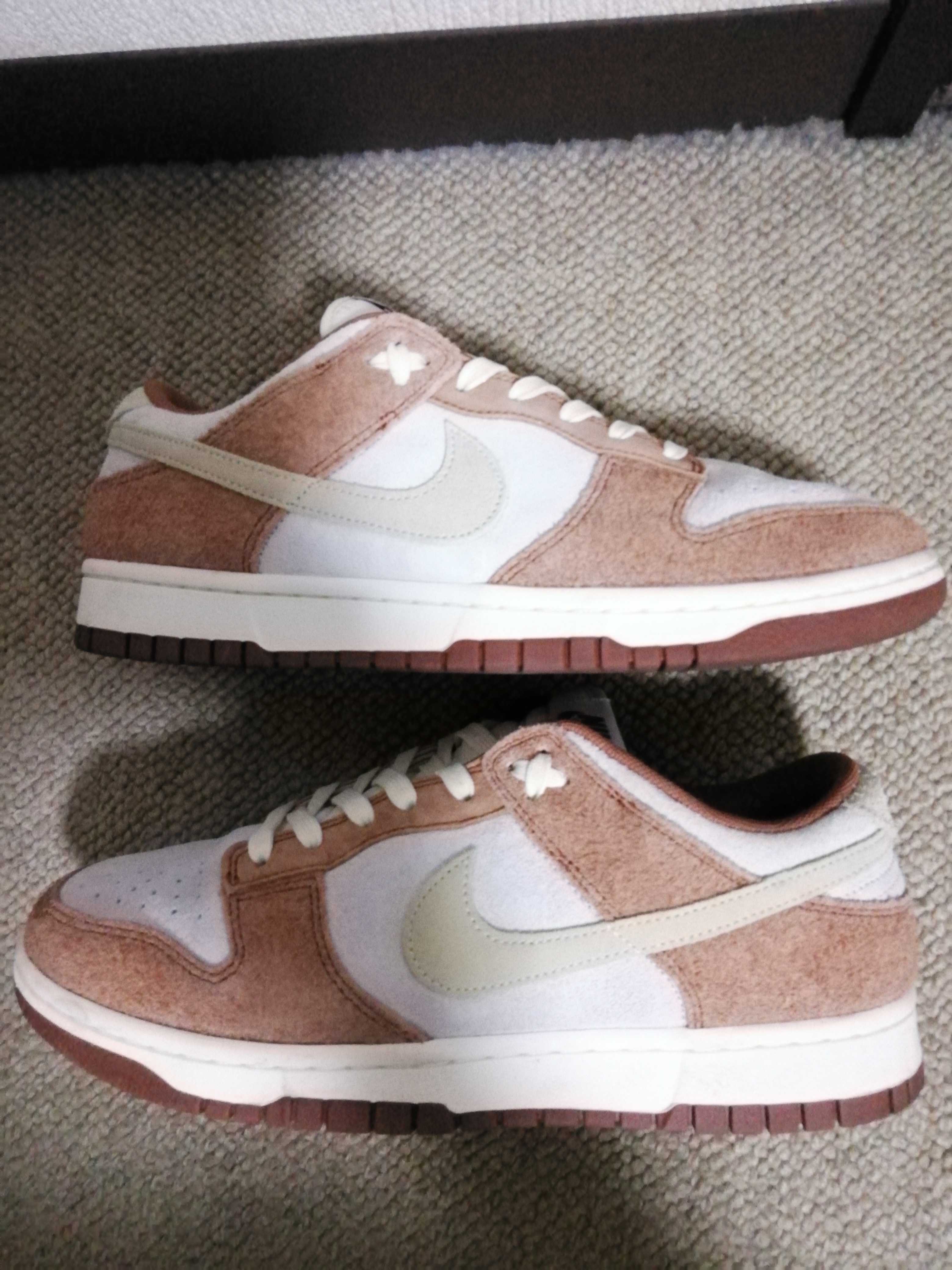 Nike Dunk Low PRM "Medium Curry"