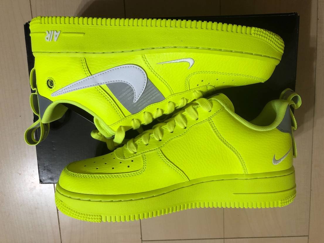Nike Air Force 1 Low Utility "Volt/White/Black/Wolf Grey"