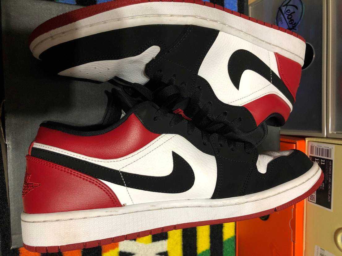 Nike Air Jordan 1 Low "Black Toe"