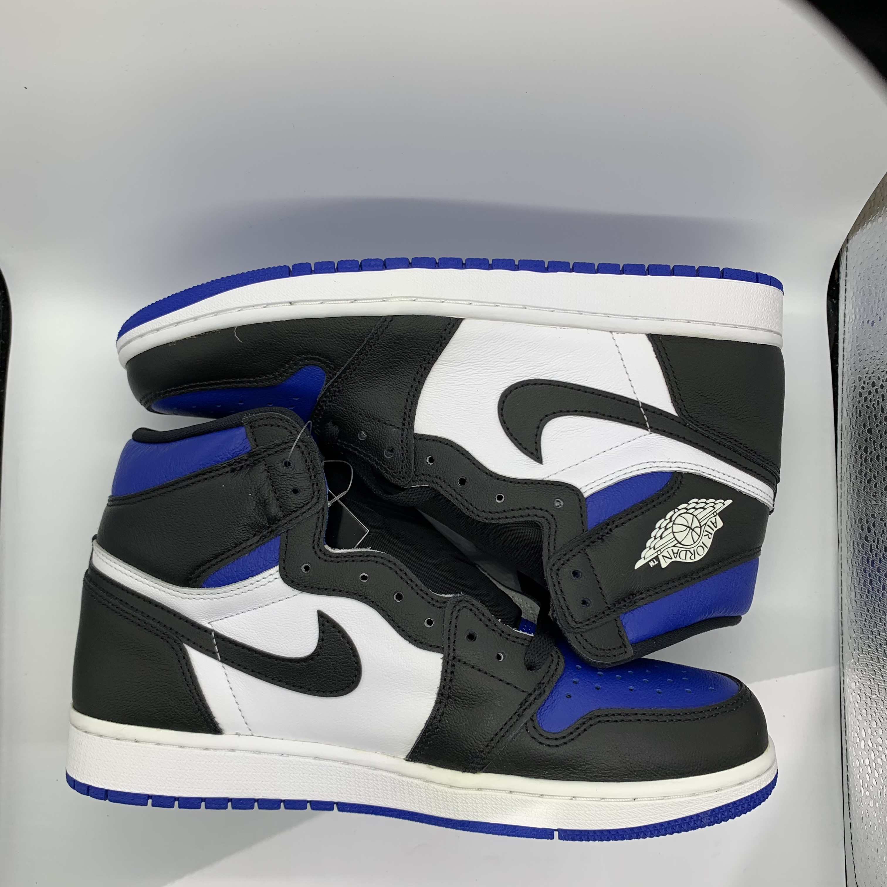 Nike Air Jordan 1 Retro High OG "Royal Toe"(2020)