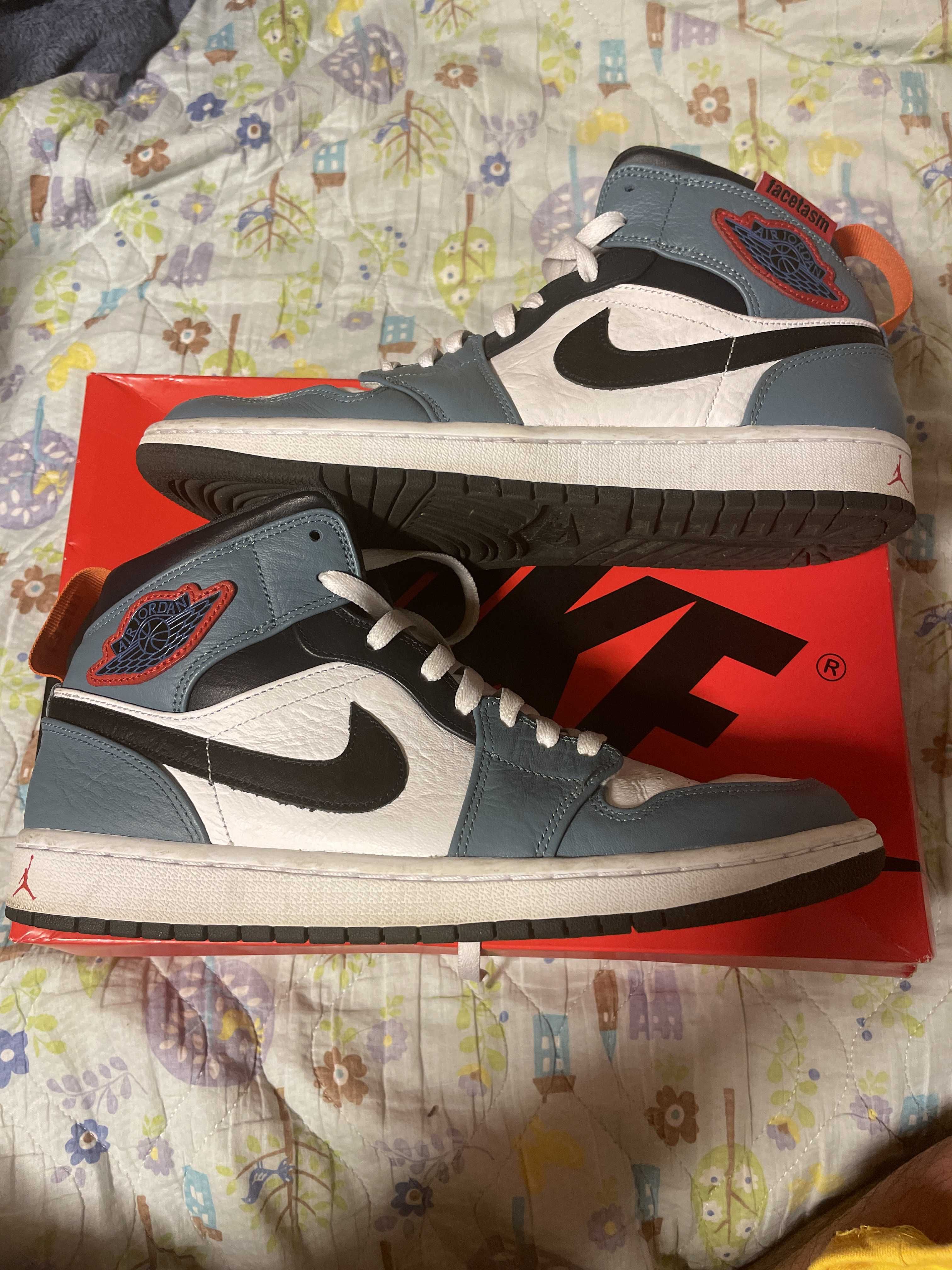 FACETASM × Nike Air Jordan 1 Mid "White/Navy"