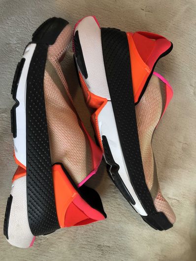 NIKE GO FLYEASE "BRIGHT CRIMSON/PINK BLAST-LIGHT SOFT PINK-BLACK"