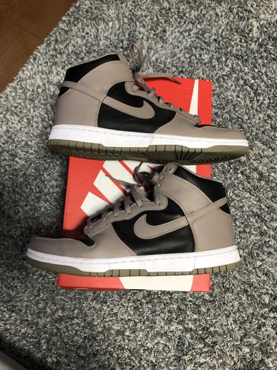 Nike Women's Dunk High "Moon Fossil"