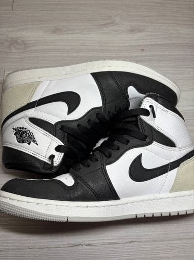 Nike Air Jordan 1 High OG "Bleached Coral"