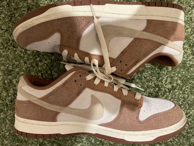 Nike Dunk Low PRM "Medium Curry"