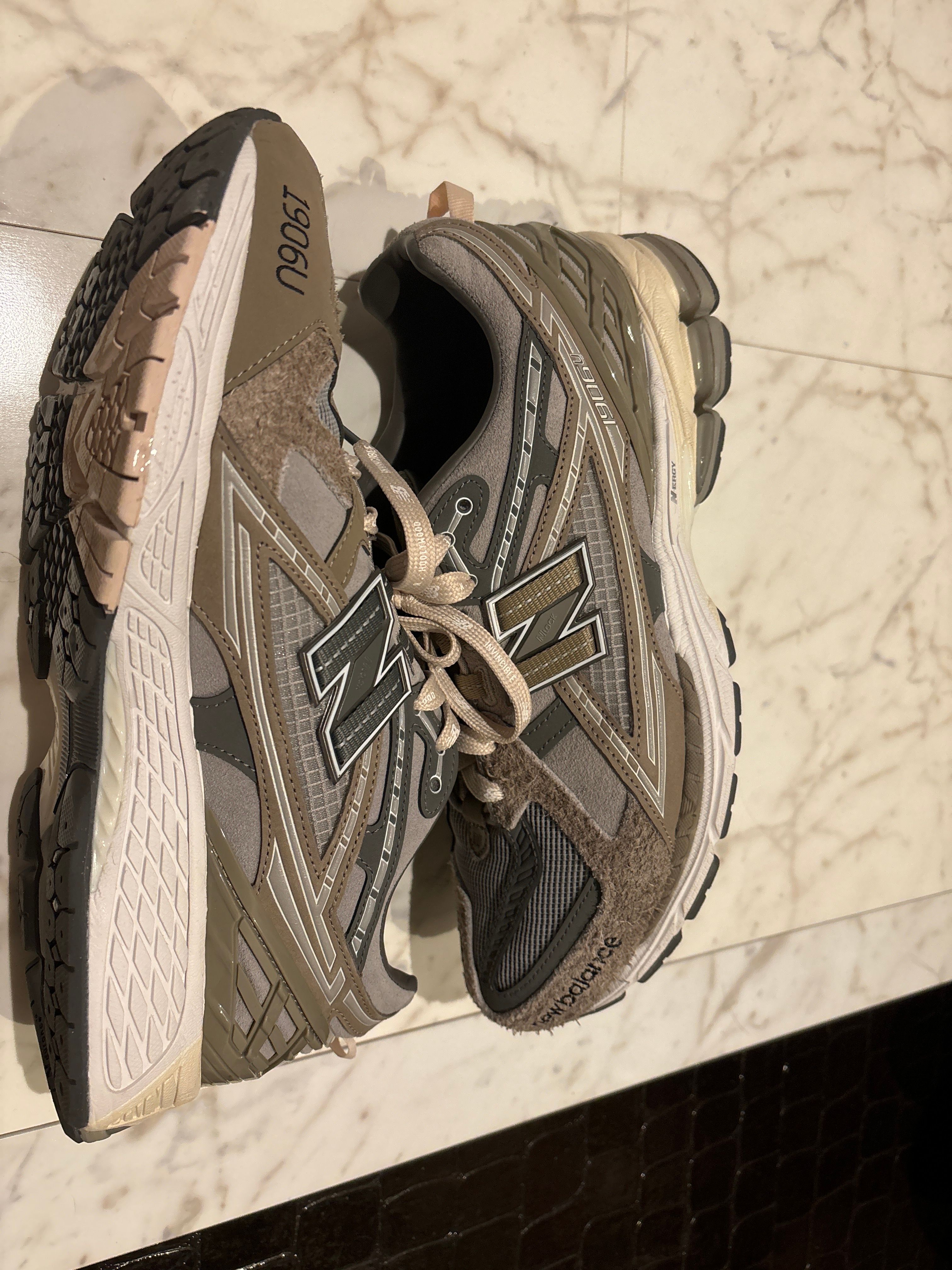 INVINCIBLE × N.HOOLYWOOD × New Balance 1906U "Gray Titan"