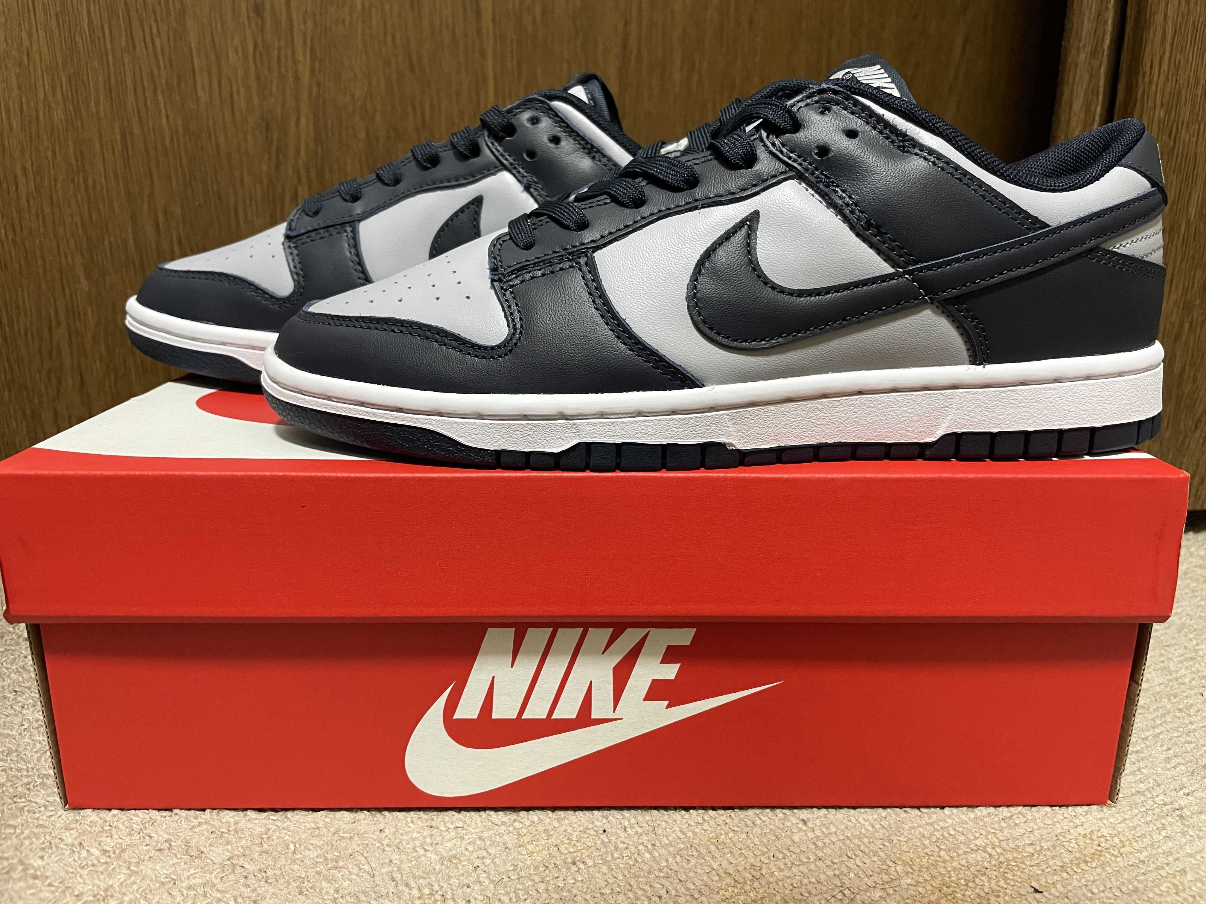 Nike Dunk Low "Championship Grey"