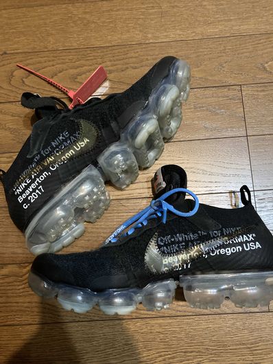 Off-White × Nike Air Vapormax "Black/Total Orange/Clear"