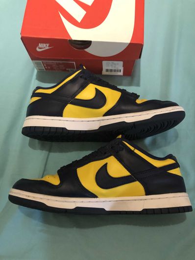 Nike Dunk Low "Michigan"
