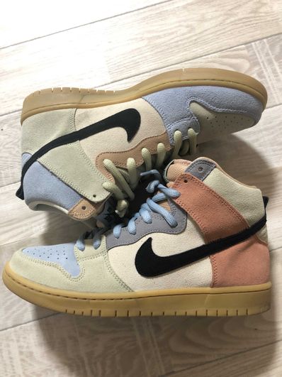 Nike SB Dunk High "Easter Spectrum"