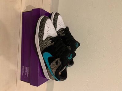 Nike SB Dunk Low "Elephant/Safari"