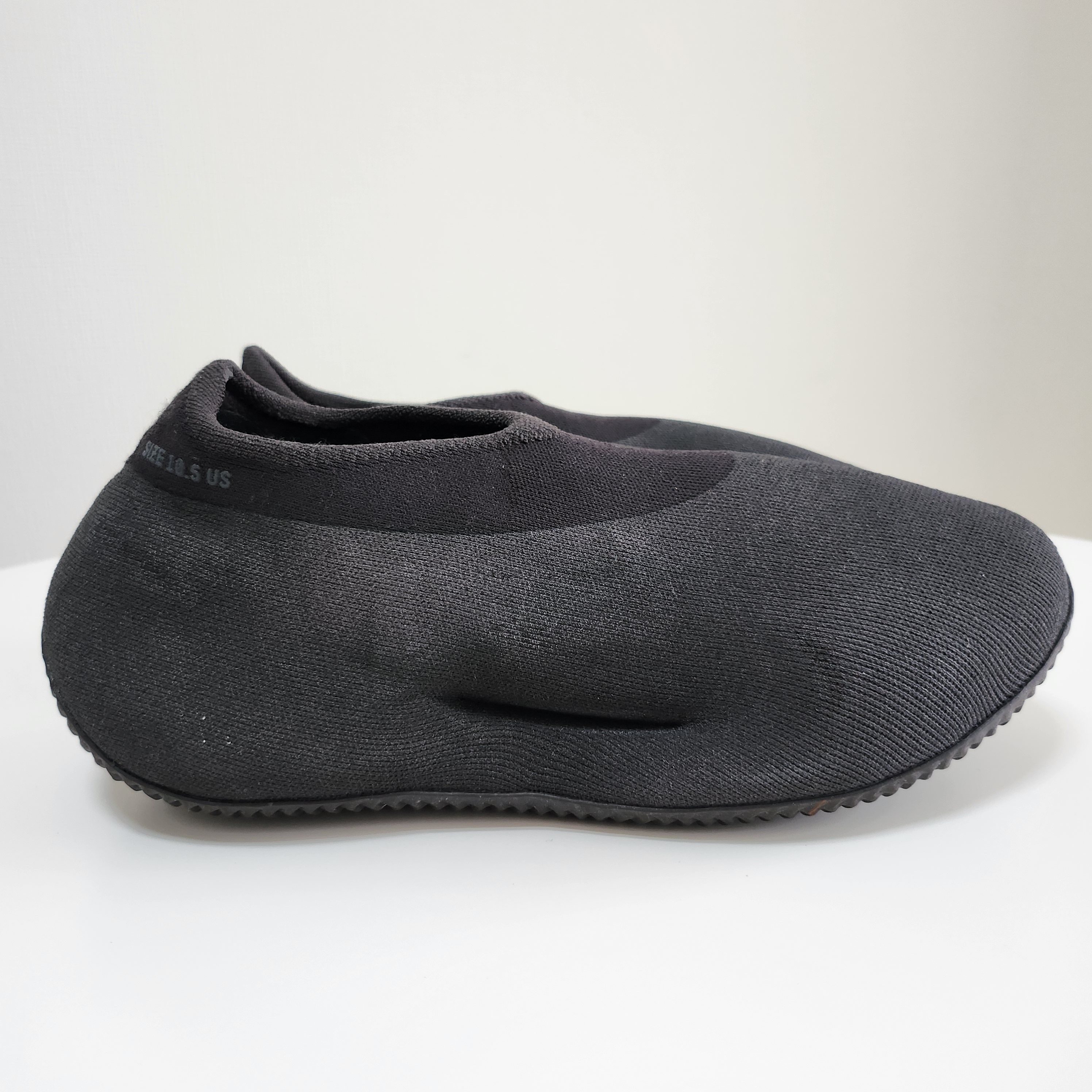 adidas YEEZY Knit Runner "Fade Onyx"